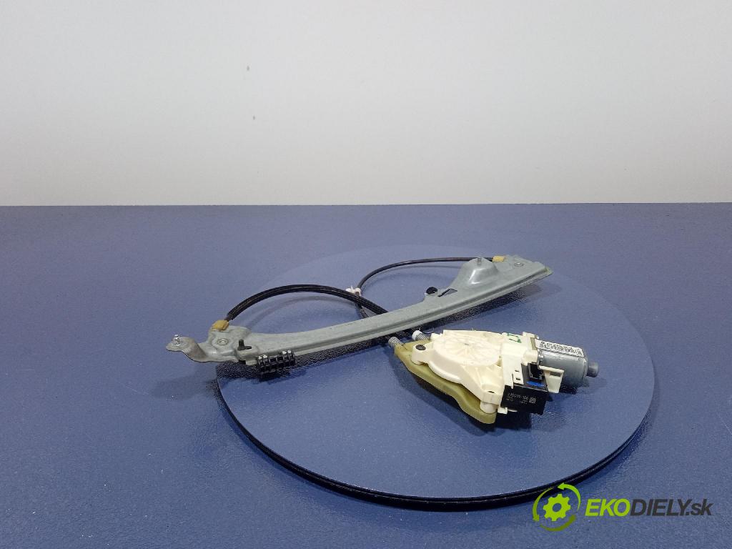 Renault Laguna 2013 mechanismus stahování Sklenka: Zad: Levý: 827010001R