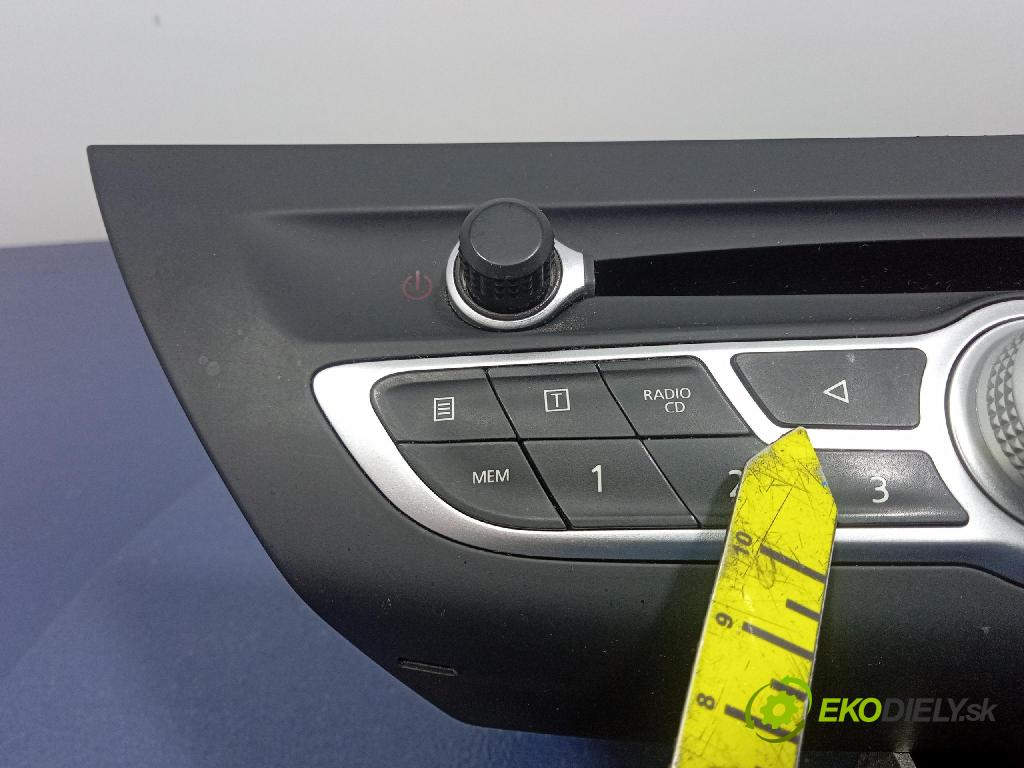 Renault Laguna 2013 Radio I Navigácia: 281155676R