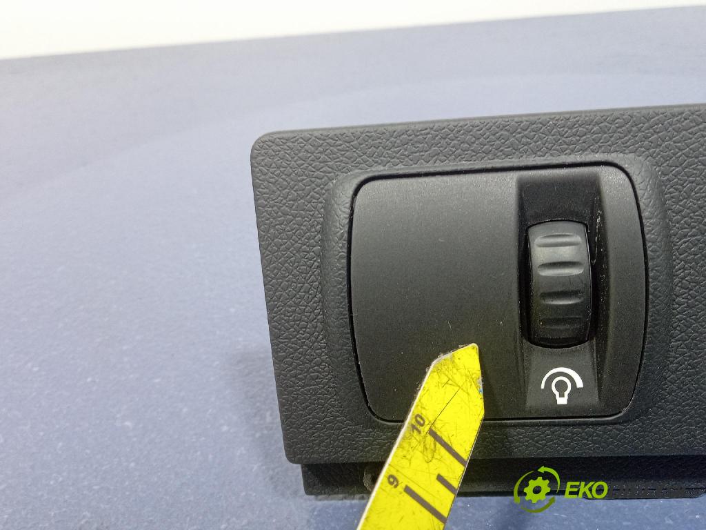 Renault Laguna 2013 prepínač svetiel 88020010
