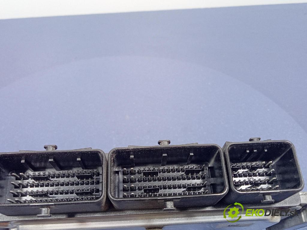 Renault Laguna 2013 riadiaca jednotka Motor: 237101620R