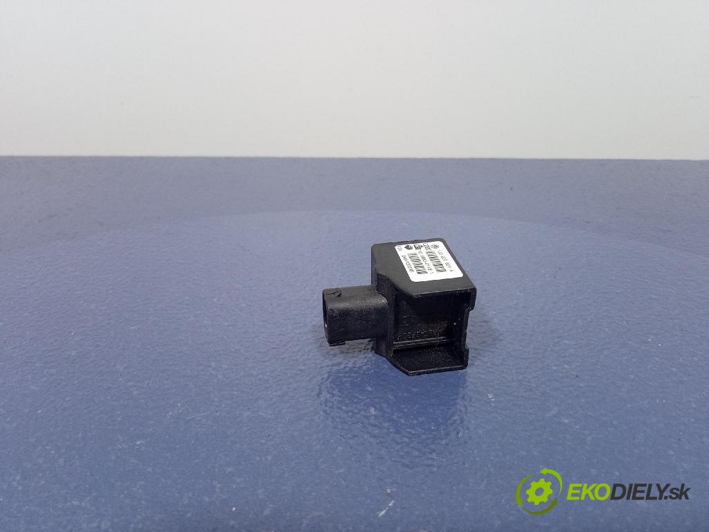Audi A3 2001 snímač ESP. 1J0907651A