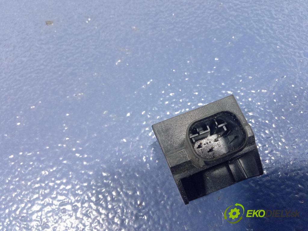 Audi A3 2001 snímač ESP. 1J0907651A