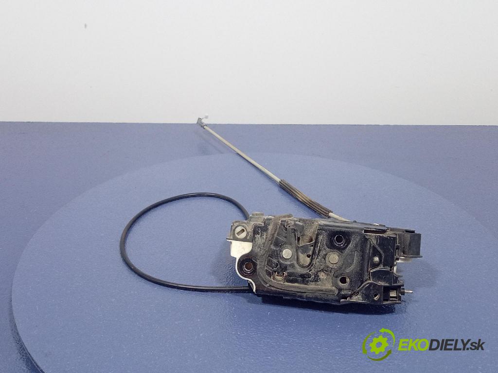 Seat Ibiza 0 zámek dveře Zad: Levý: 6J0839015C