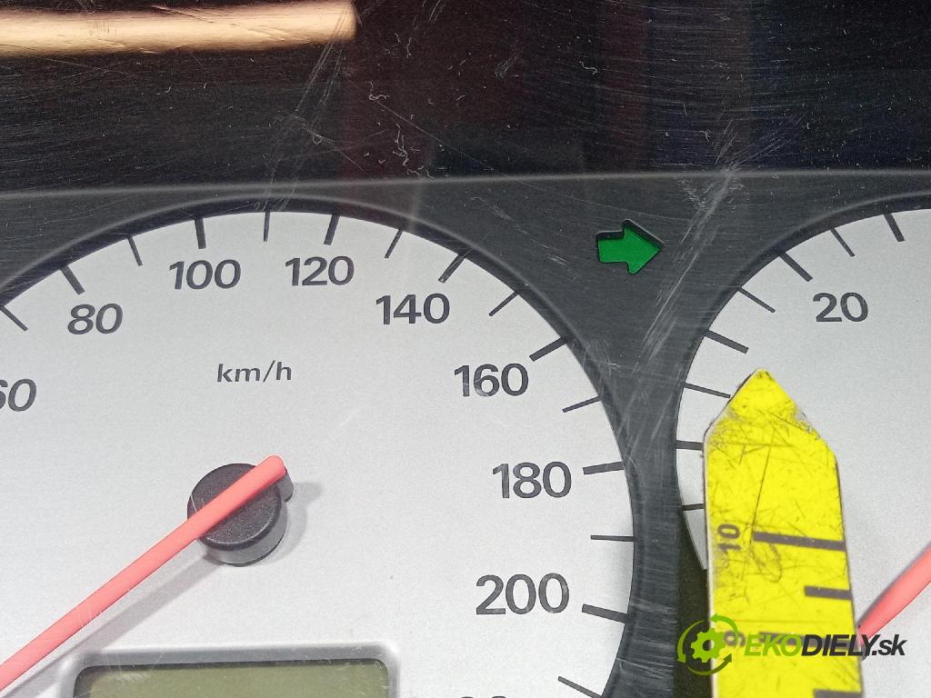 Volkswagen Passat 1996 prístrojovka/ budíky 3A0919861F