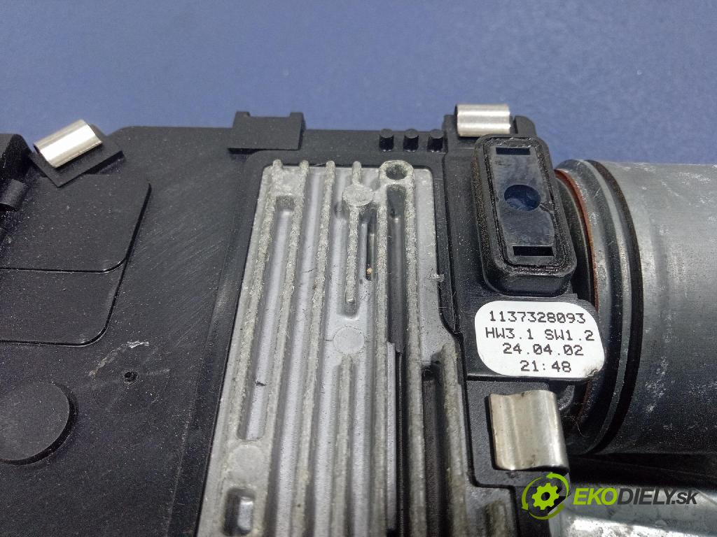 Volkswagen Sharan 2002 mechanizmus motor: Stierače: Predné 7M3955023A