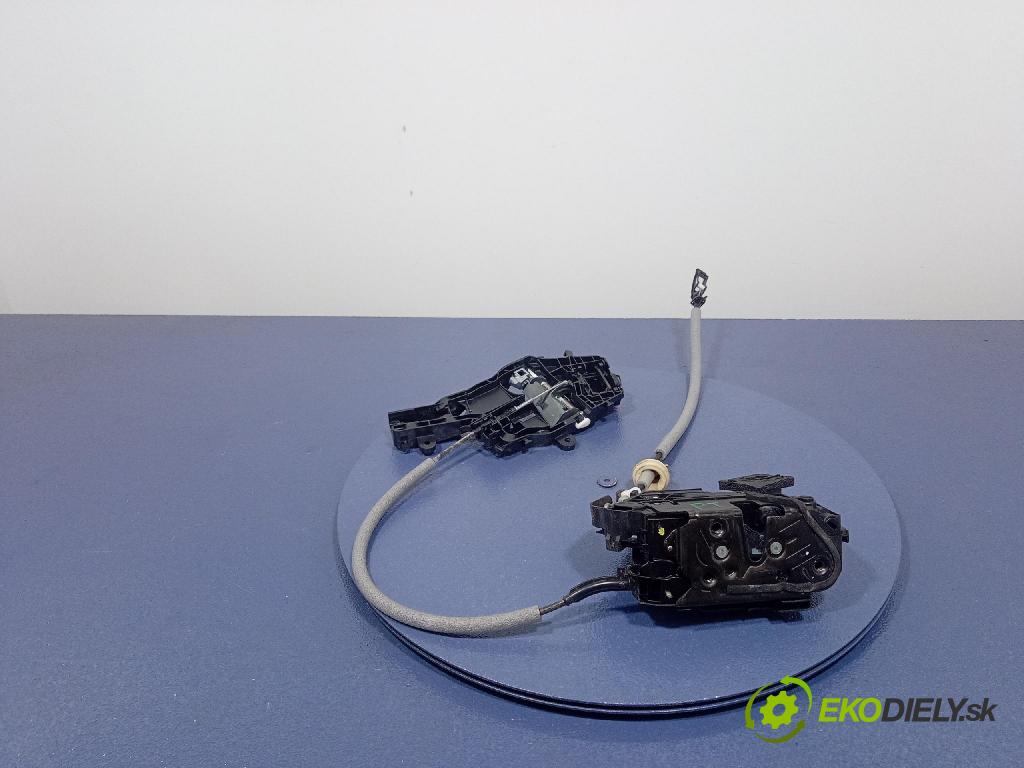 Vw Passat 2020 zámek dveře Zad: v pravo: 5NA839016D