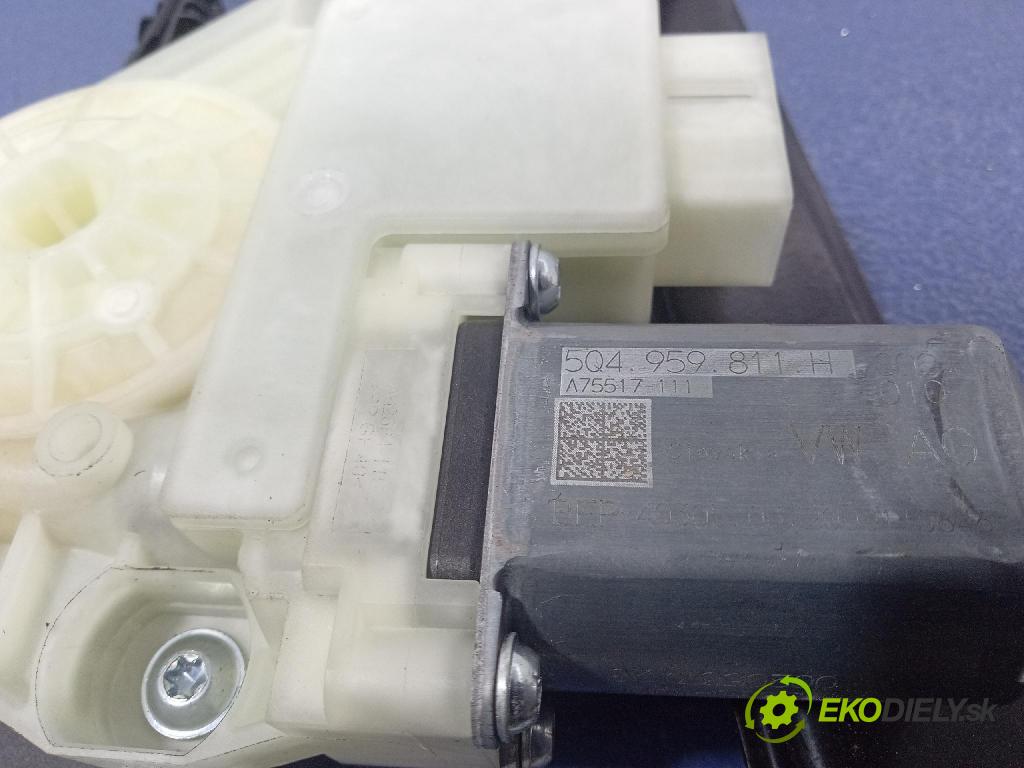 Vw Passat 2020 mechanismus stahování Sklenka: Zad: v pravo: 3G9839462B