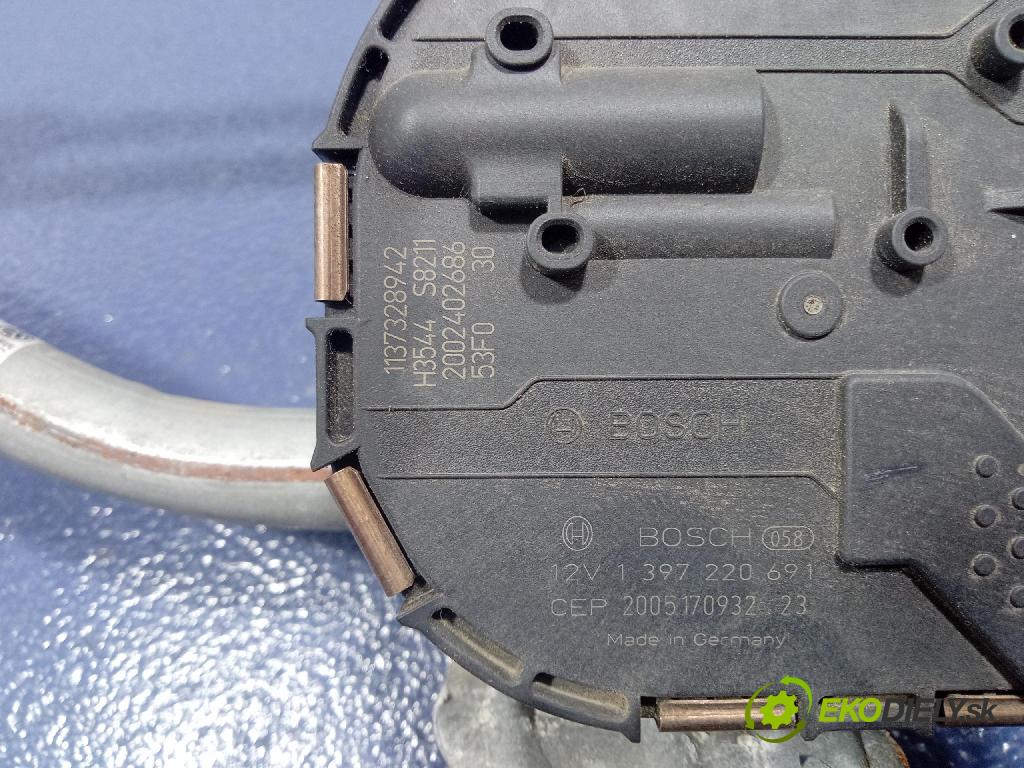 Vw Passat 2020 mechanismus motorek Stěrače: před 3G1955023D