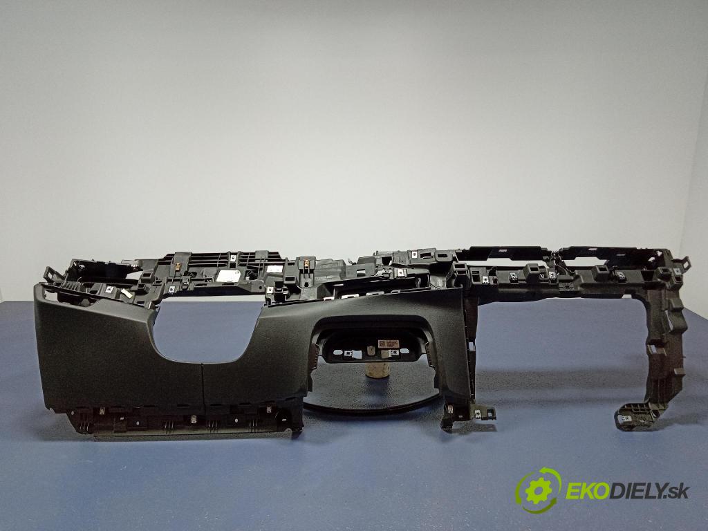 Bmw Ix1 2023 kokpit,pristrojová doska 9875244