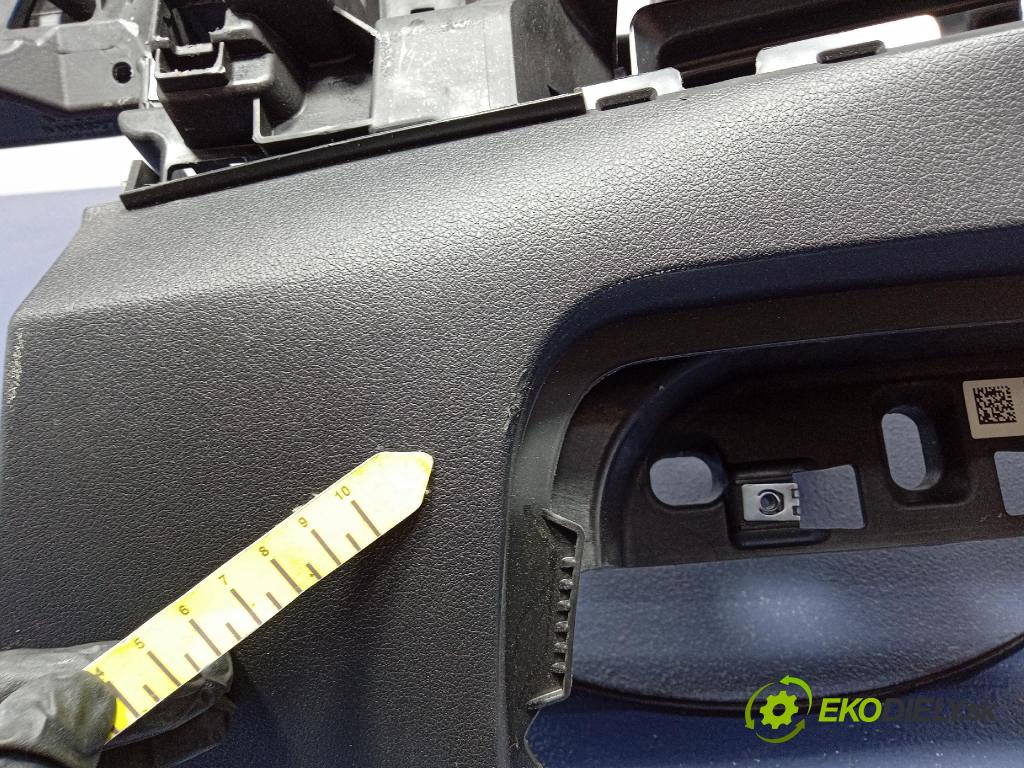 Bmw Ix1 2023 kokpit,pristrojová doska 9875244