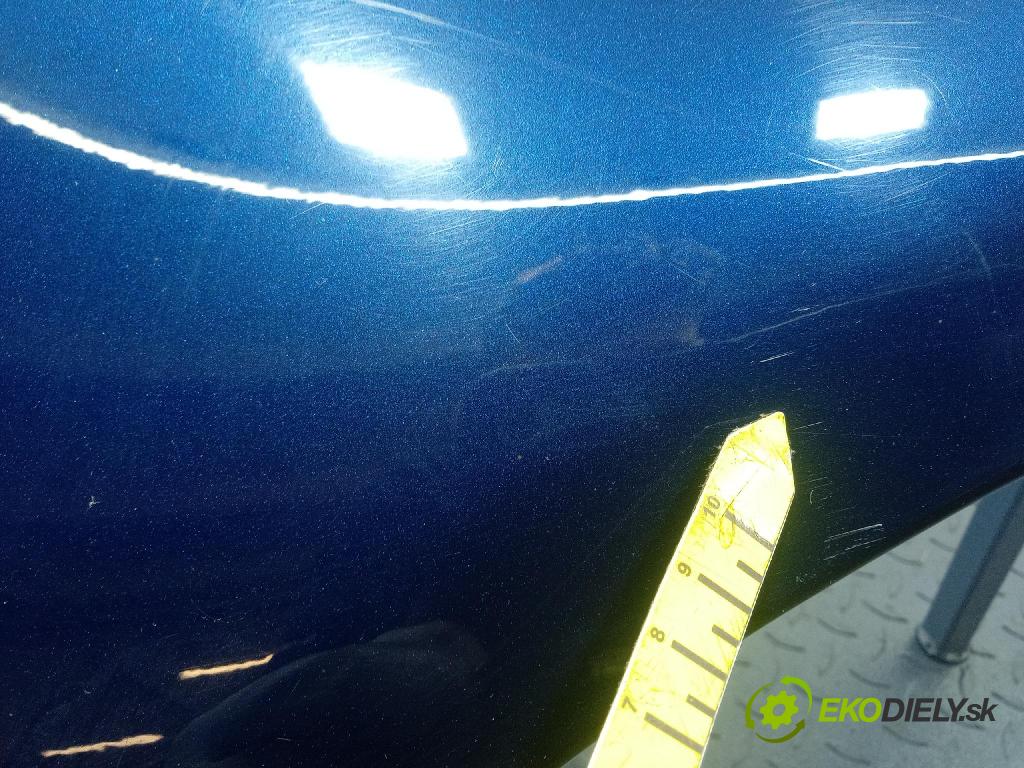 Toyota Avensis 2005 blatnik před v pravo: 01