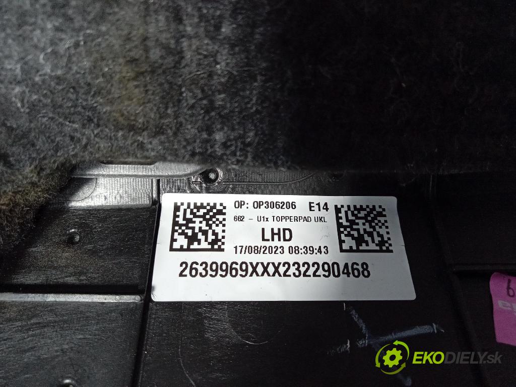 Bmw Ix1 2023 kokpit,pristrojová doska 9461453
