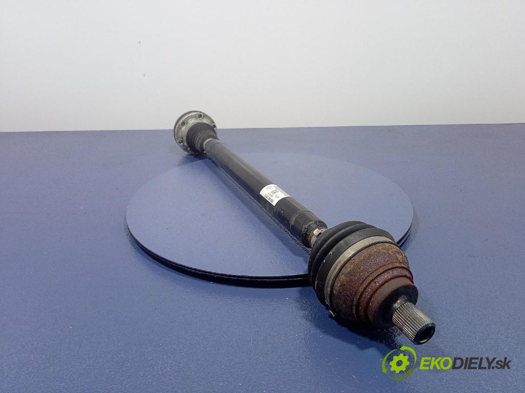Vw Passat 2020 poloos Prava: Predné 3Q0407272C