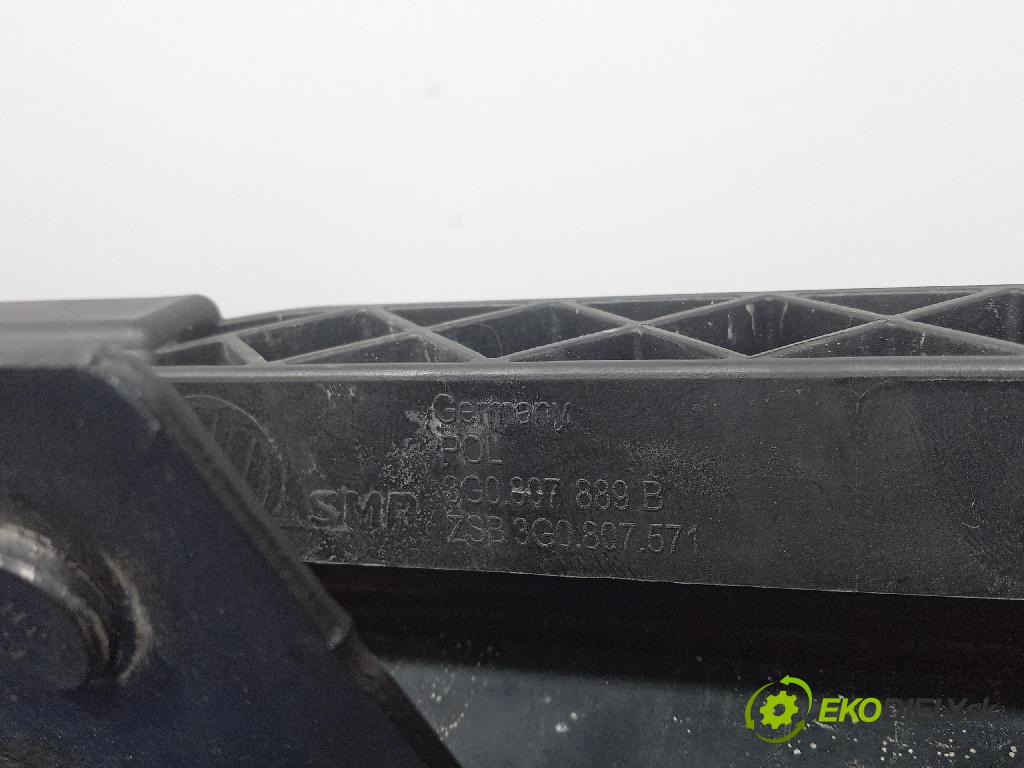 Vw Passat 2020 výztuha narazník před 3G0807611A