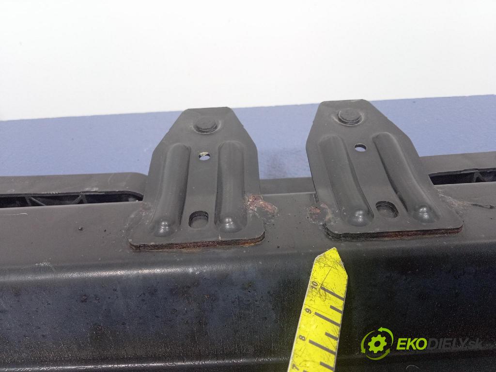 Vw Passat 2020 výztuha narazník před 3G0807611A