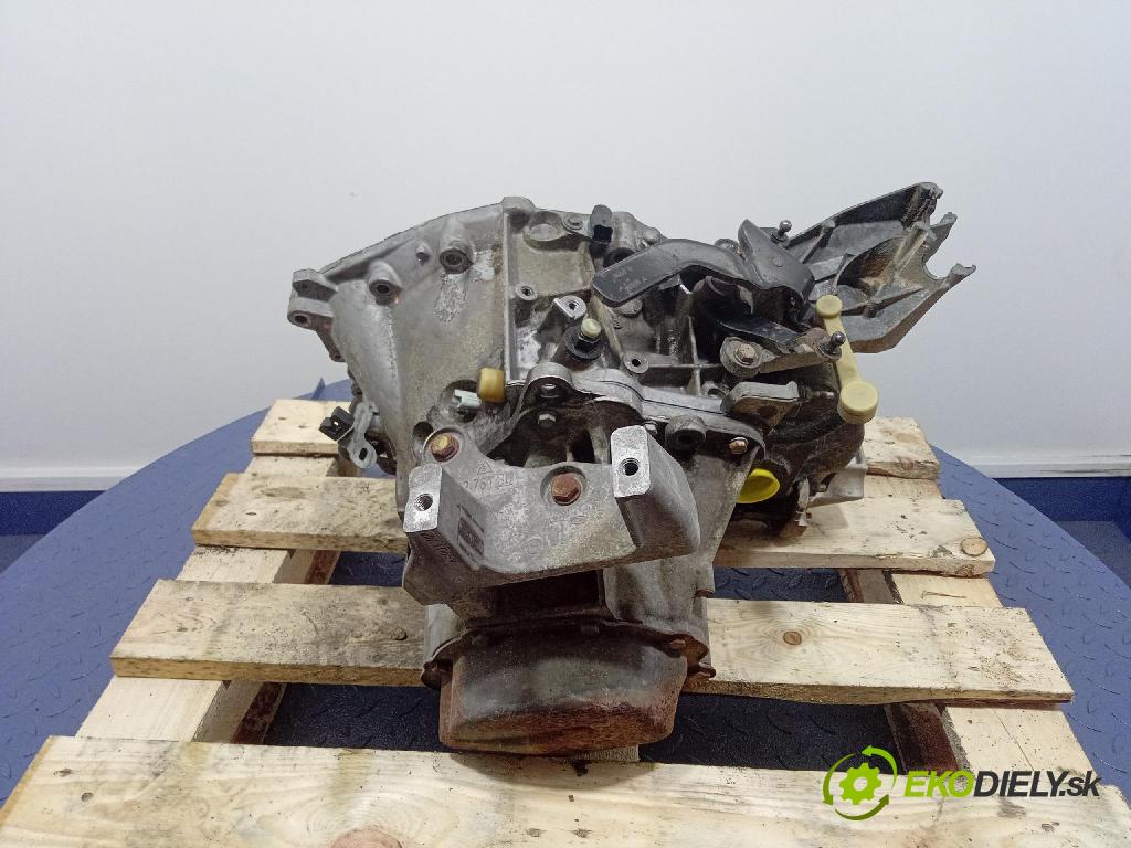 Peugeot 407 sw 2005 prevodovka Manualna 20DM59
