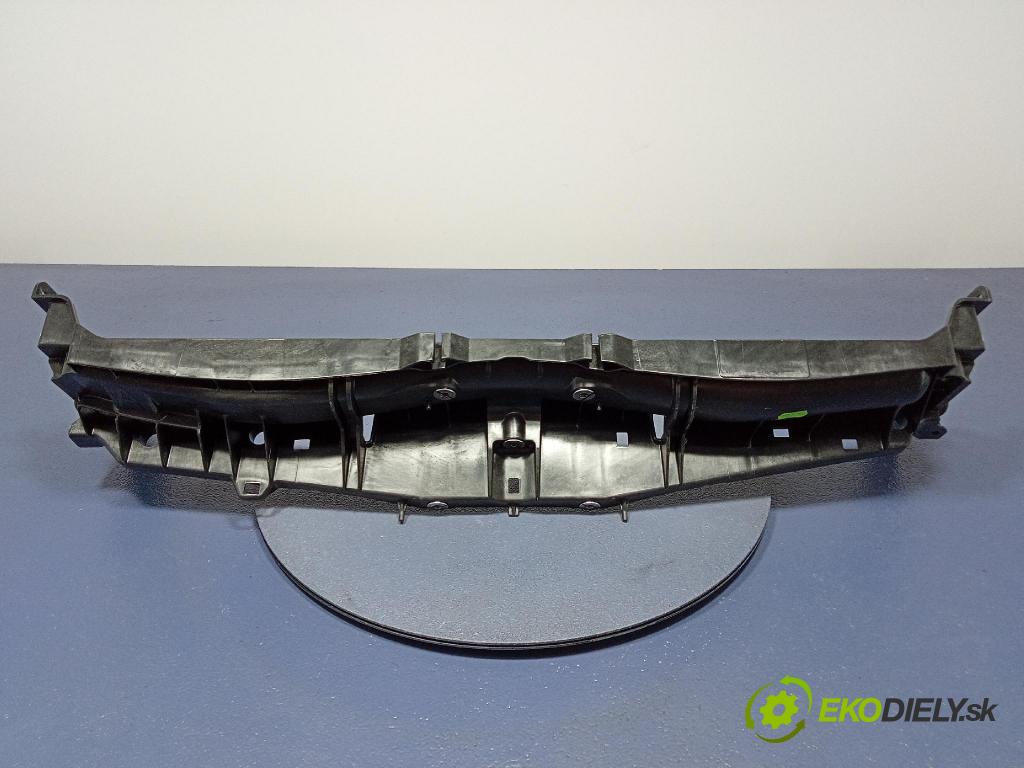 Toyota Yaris 0 výztuha Čelní / stěna Přední 53213-K0011