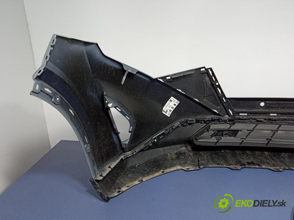 Nissan Qashqai 0 nárazník před 01