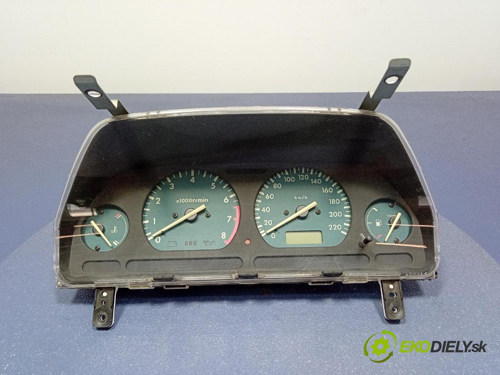 Land Rover Freelander 1999 prístrojovka/ budíky YWY100340