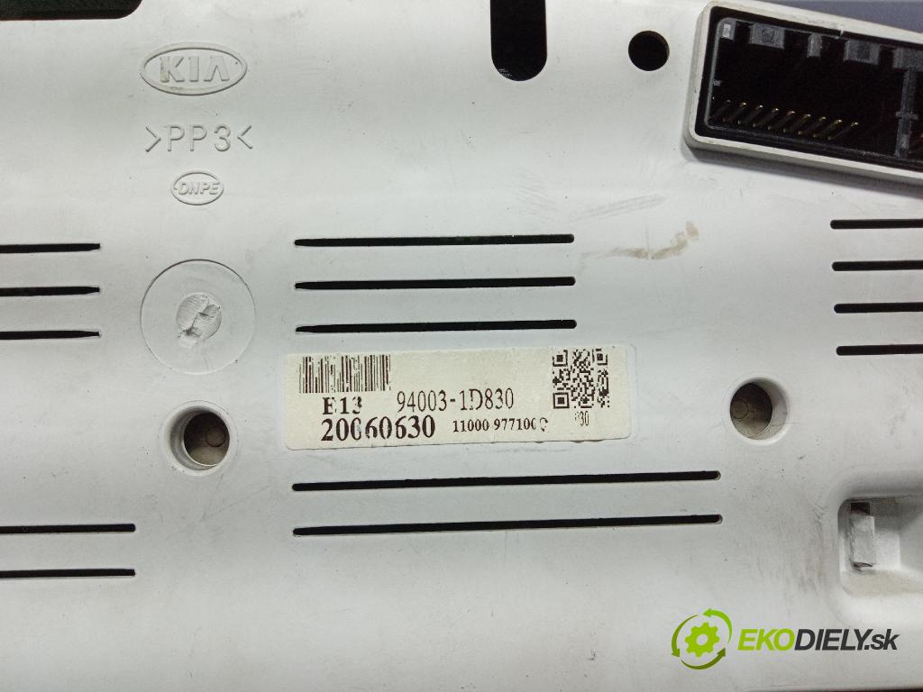 Kia Carens 2006 prístrojovka/ budíky 94003-1D830