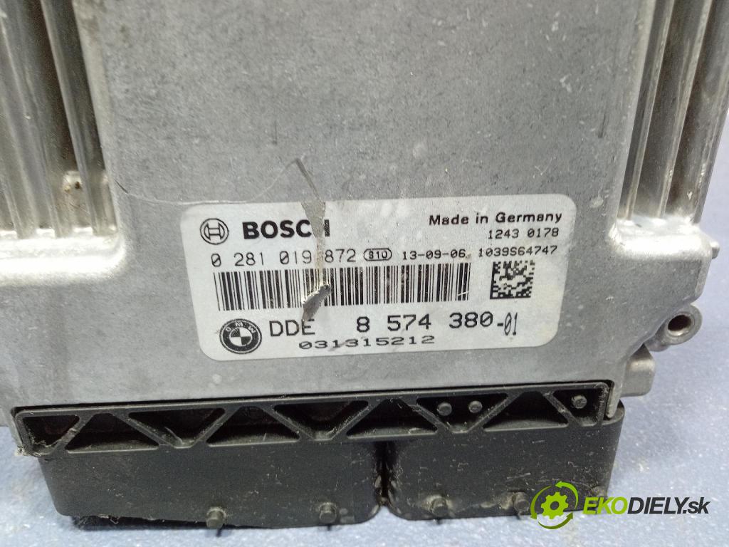 Bmw Seria 5 2013 riadiaca jednotka Motor: 8574380