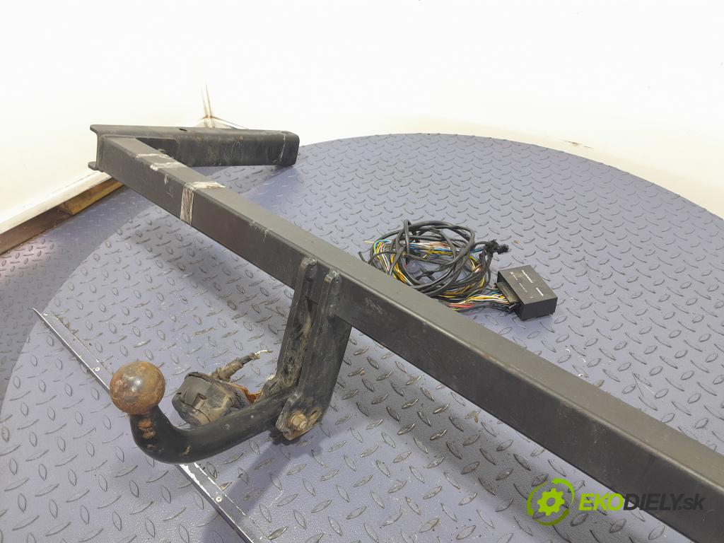 Audi A6 2005 oko Do Přívěsy 5906327120696