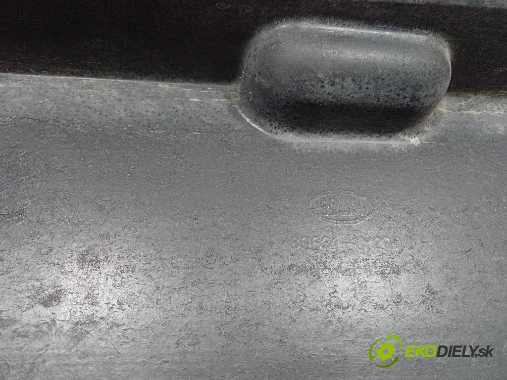 Kia Picanto 2015 výztuha narazník Zad: 86631-1Y200