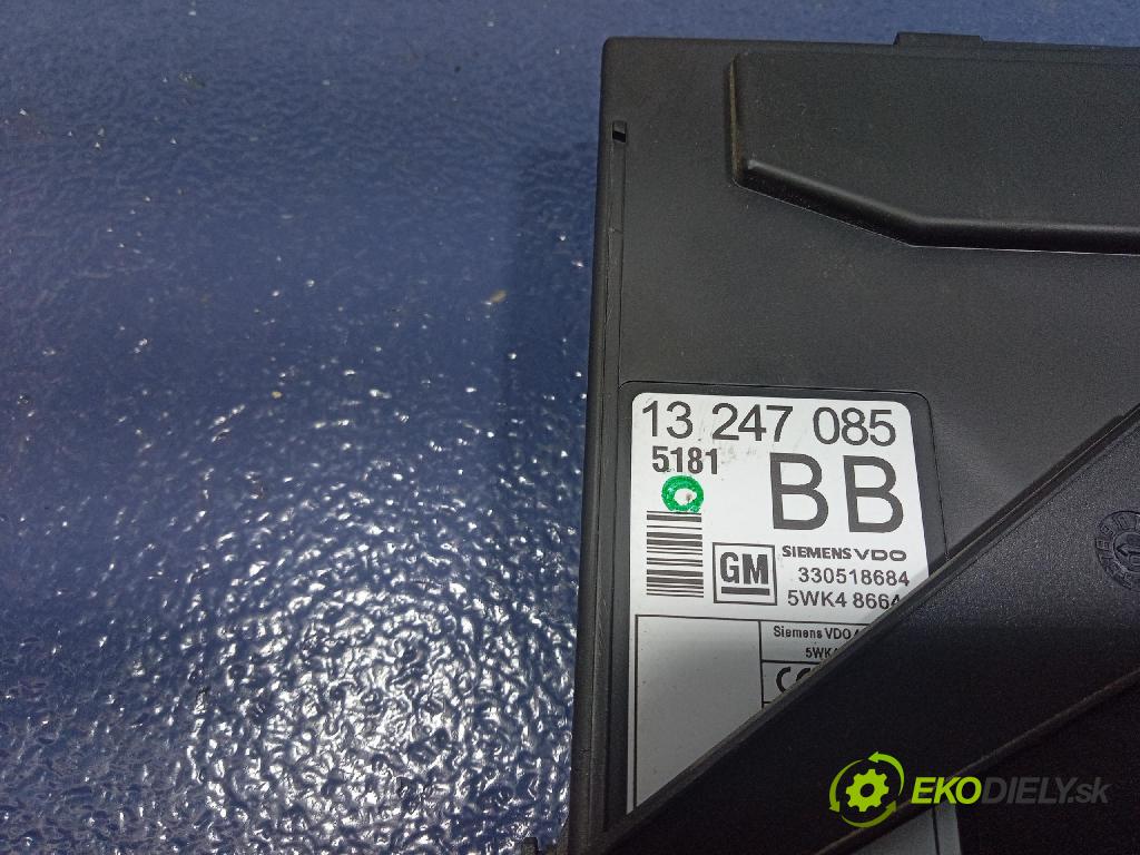 Opel Meriva 2009 riadiaca jednotka Motor: 12249823