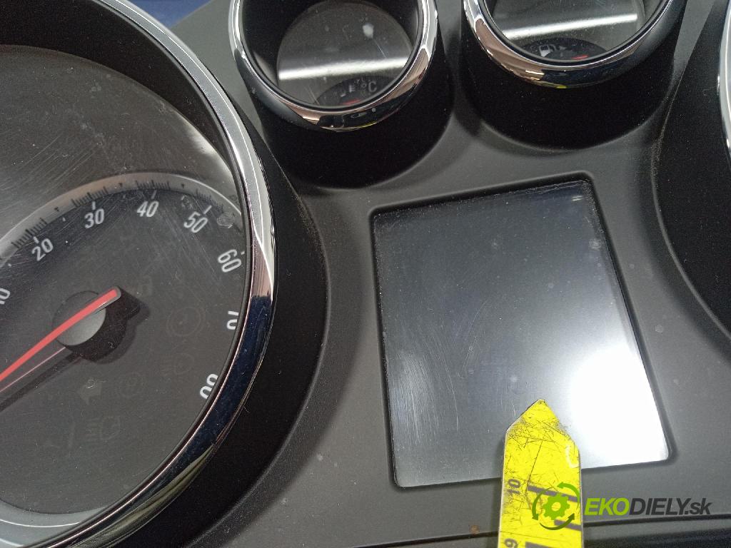 Opel Zafira 2015 prístrojovka/ budíky 13460584