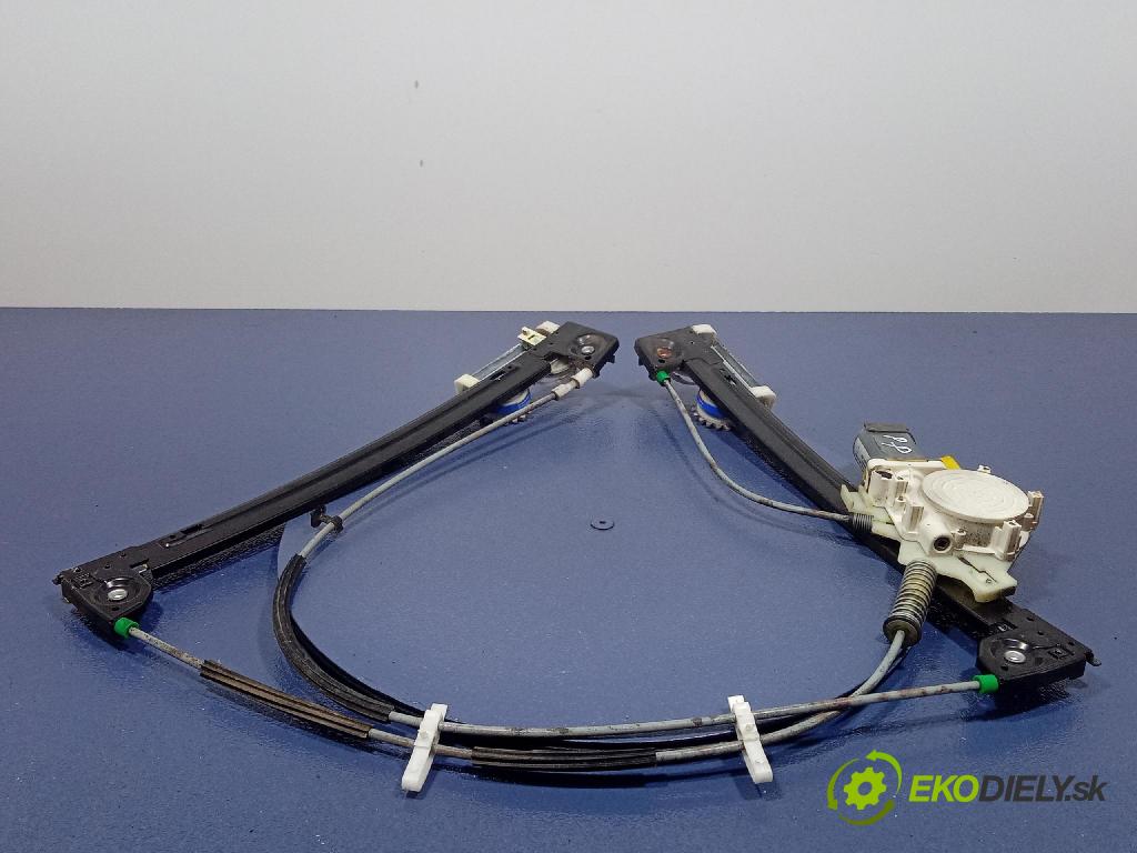 Mini One 2004 mechanismus stahování Sklenka: před v pravo: 6937658