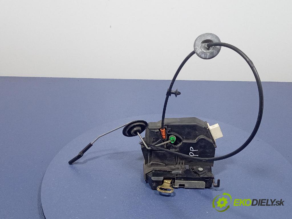 Mini One 2004 zámek dveře před v pravo: 01