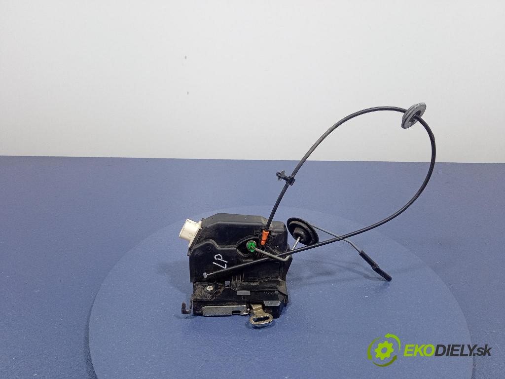 Mini One 2004 zámek dveře před Levý: 01