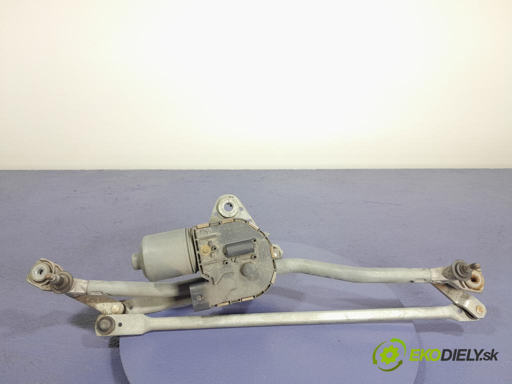 Audi A6 2005 mechanismus motorek Stěrače: před 4F1955023J