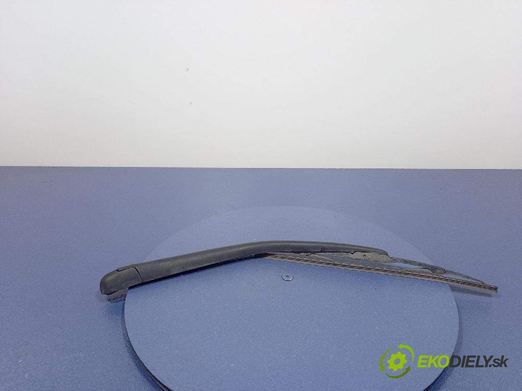 Opel Vivaro 2004 Paže: Stěrače: Zad: 01