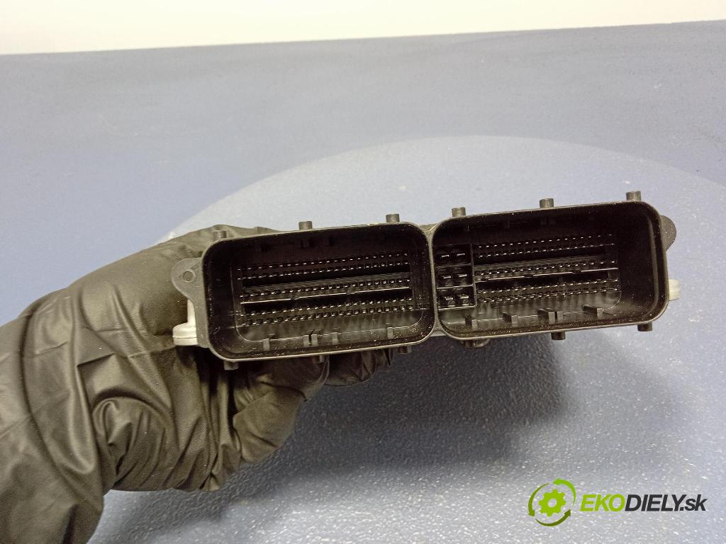 Skoda Octavia 2020 riadiaca jednotka Motor: 05L907309C