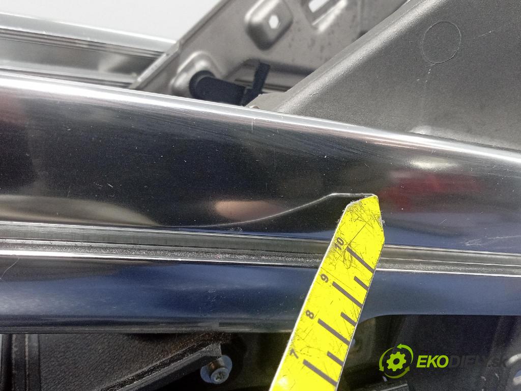 Opel Zafira 2015 Tunel: Střední: 01
