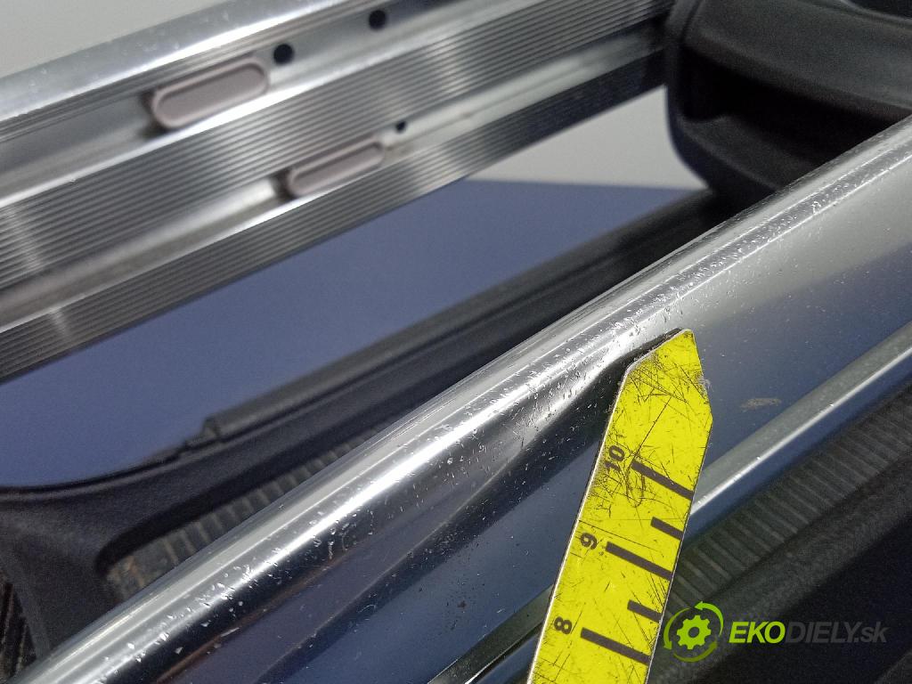 Opel Zafira 2015 Tunel: Střední: 01