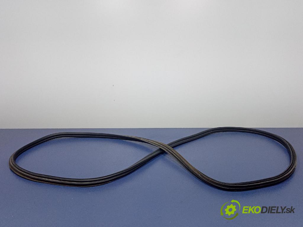 Opel Zafira 2015 Těsnění: Kryty: kufra: 13390484