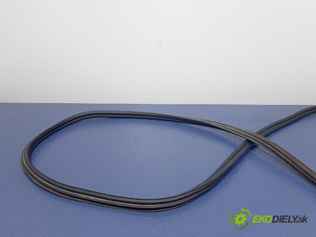 Opel Zafira 2015 Těsnění: Kryty: kufra: 13390484