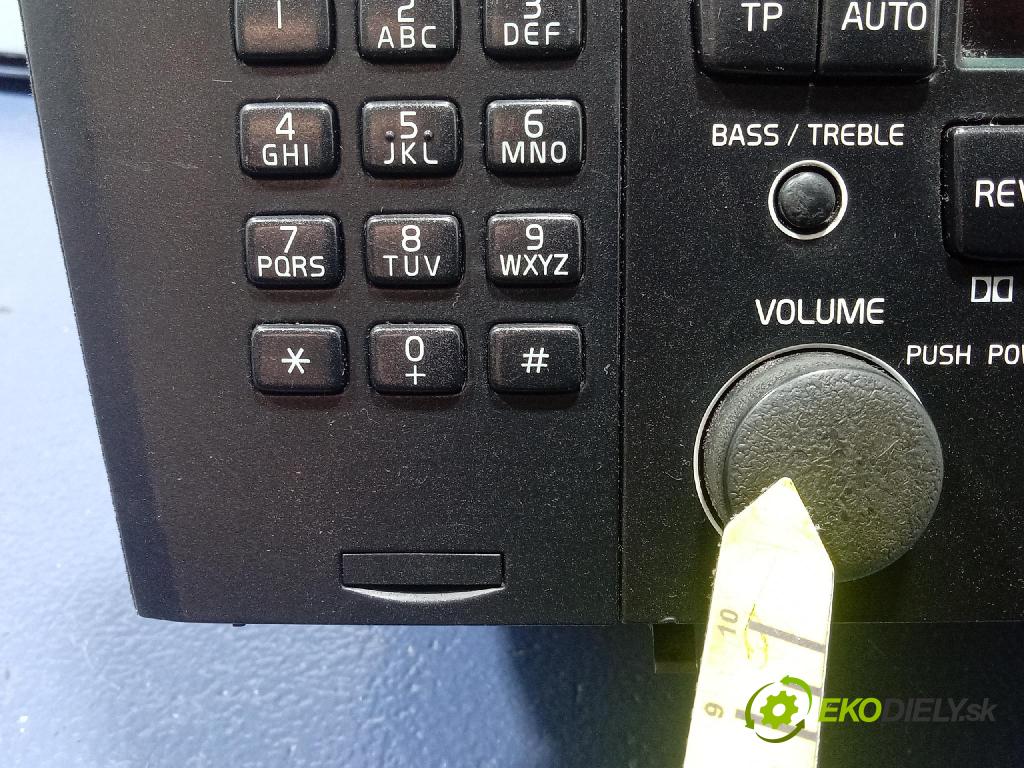 Volvo S60 2004 Radio I Navigácia: 30657637-1