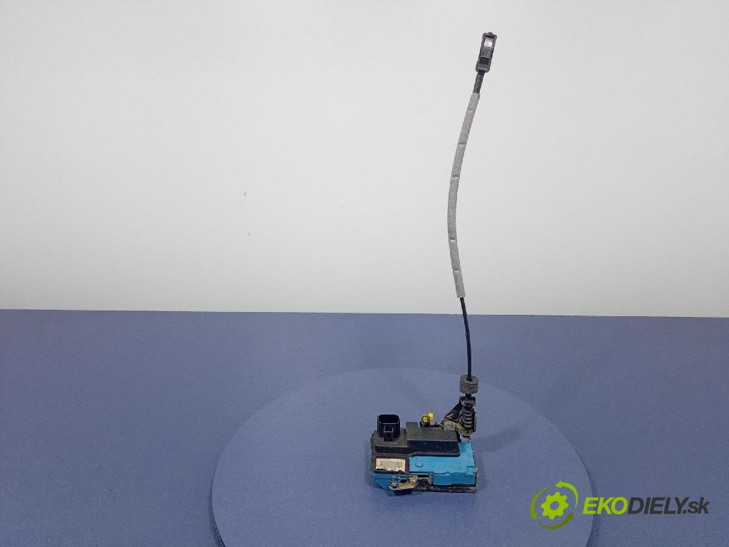 Volvo S60 2004 zámek dveře před v pravo: 30663042