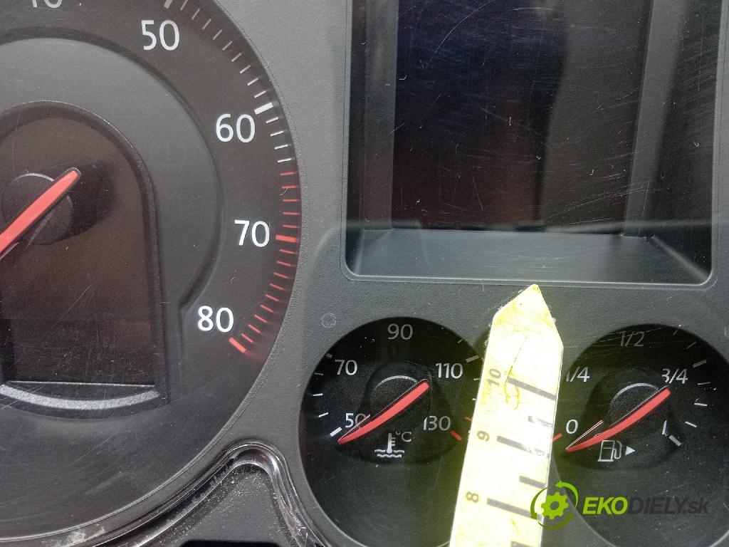Vw Passat 2005 prístrojovka/ budíky 3C0920870P