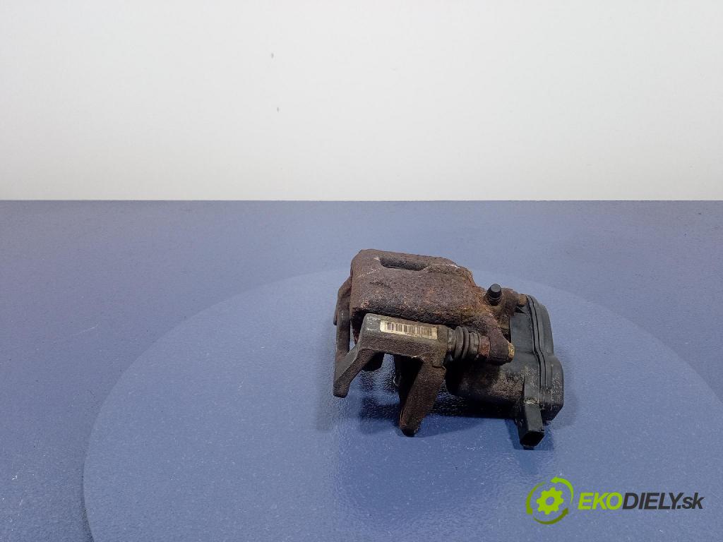 Audi A4 2015 brzdič brzdový zad Vľavo: 32347485