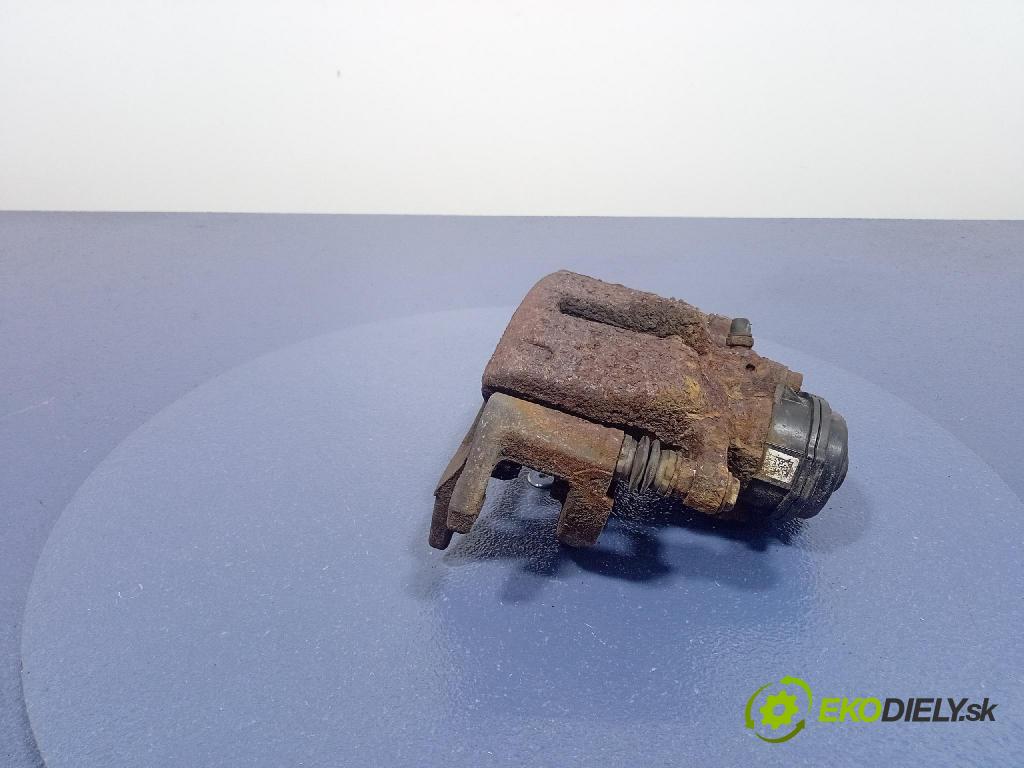 Audi A4 2015 brzdič brzdový zad v pravo: 32347485