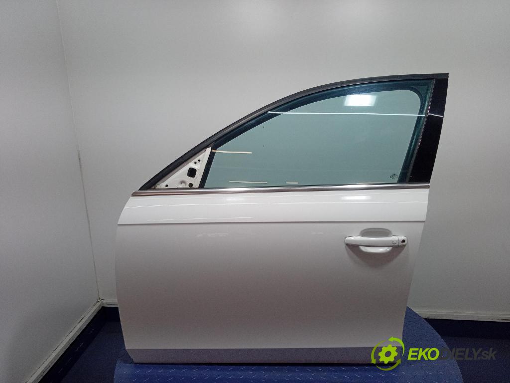 Audi A4 2015 dvere Predné Vľavo: 01