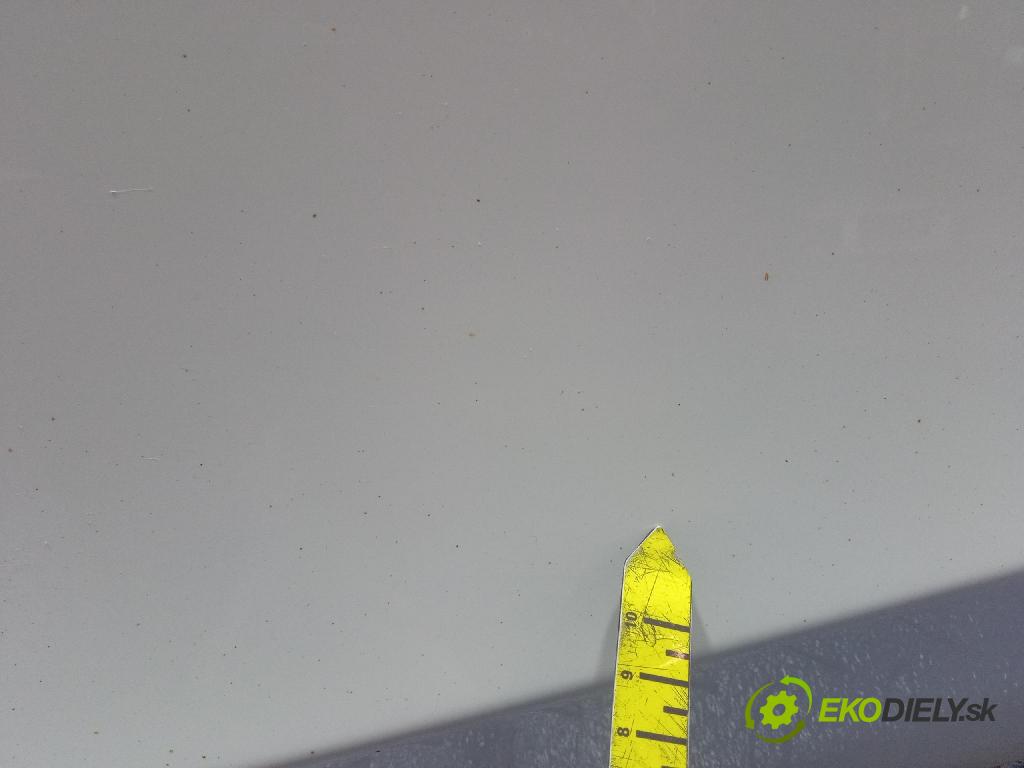 Audi A4 2015 dvere Predné Vľavo: 01