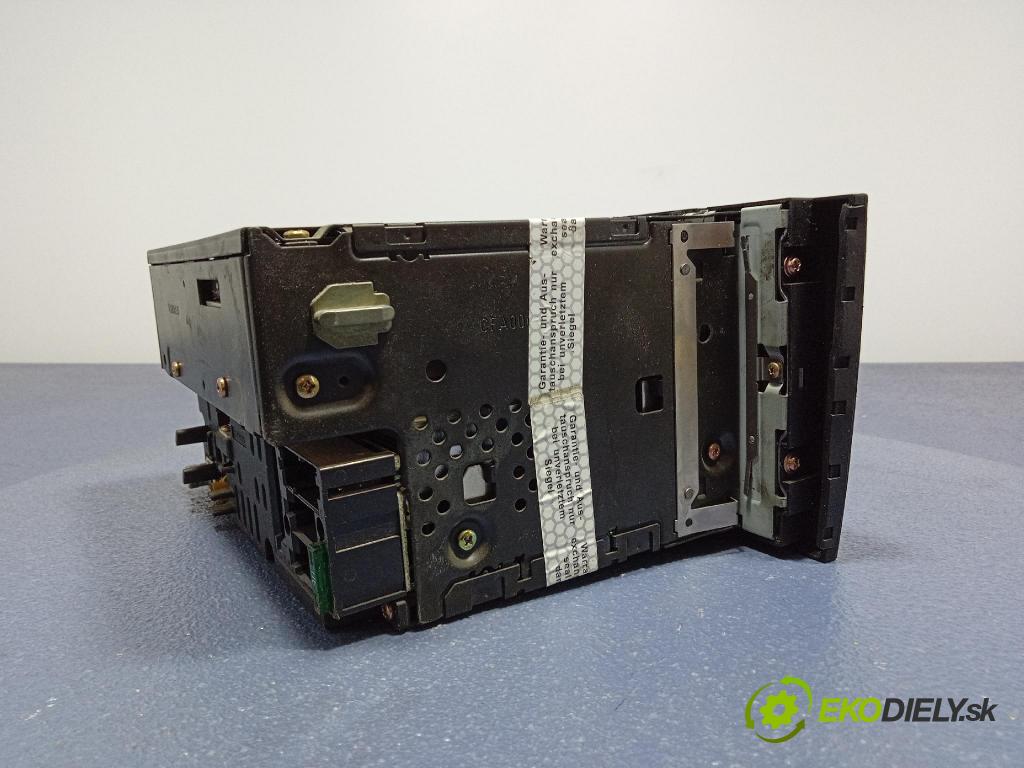 Audi A6 2001 Radio I Navigácia: 4B0035195HX