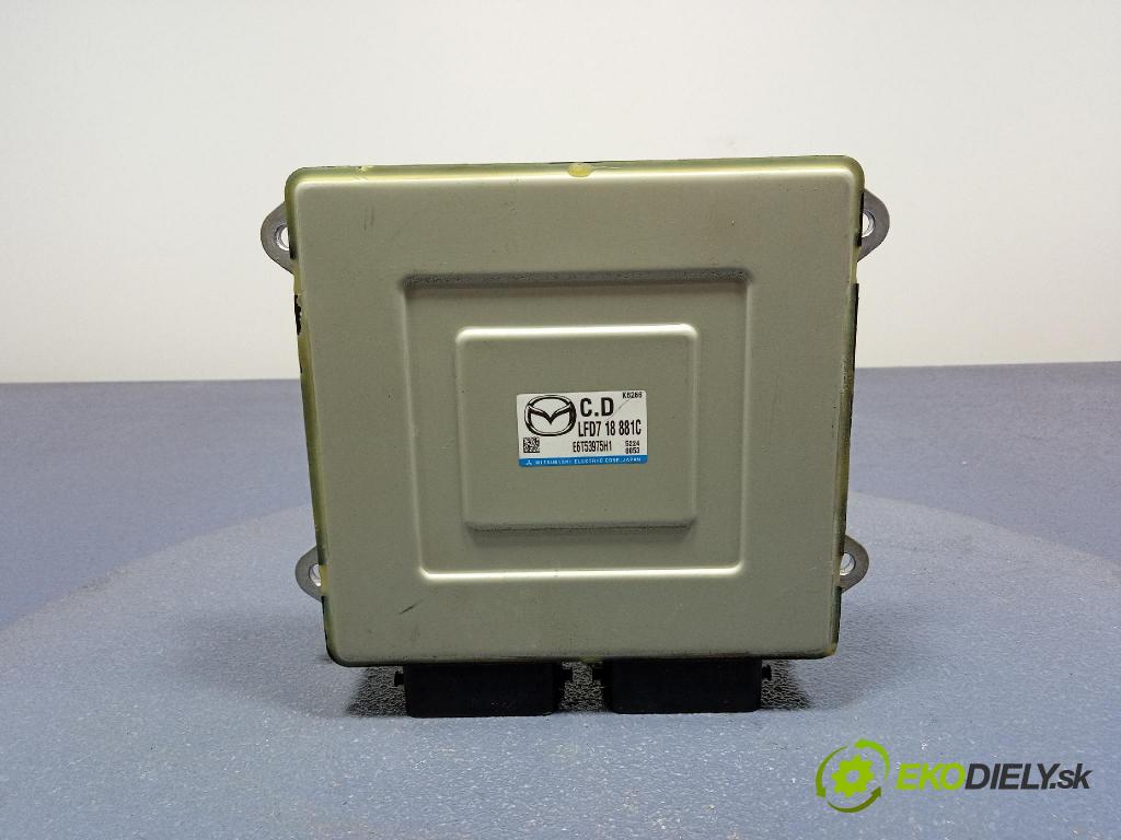 Mazda 5 2005 riadiaca jednotka Motor: LFD718881C