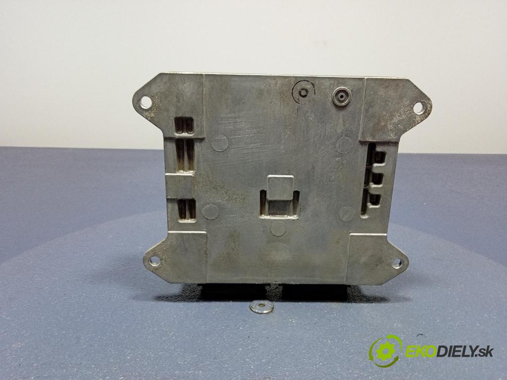 Mazda 5 2005 riadiaca jednotka Motor: LFD718881C