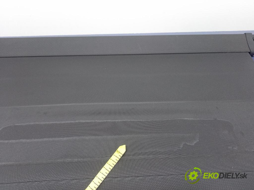 Audi A4 2015 roleta 01